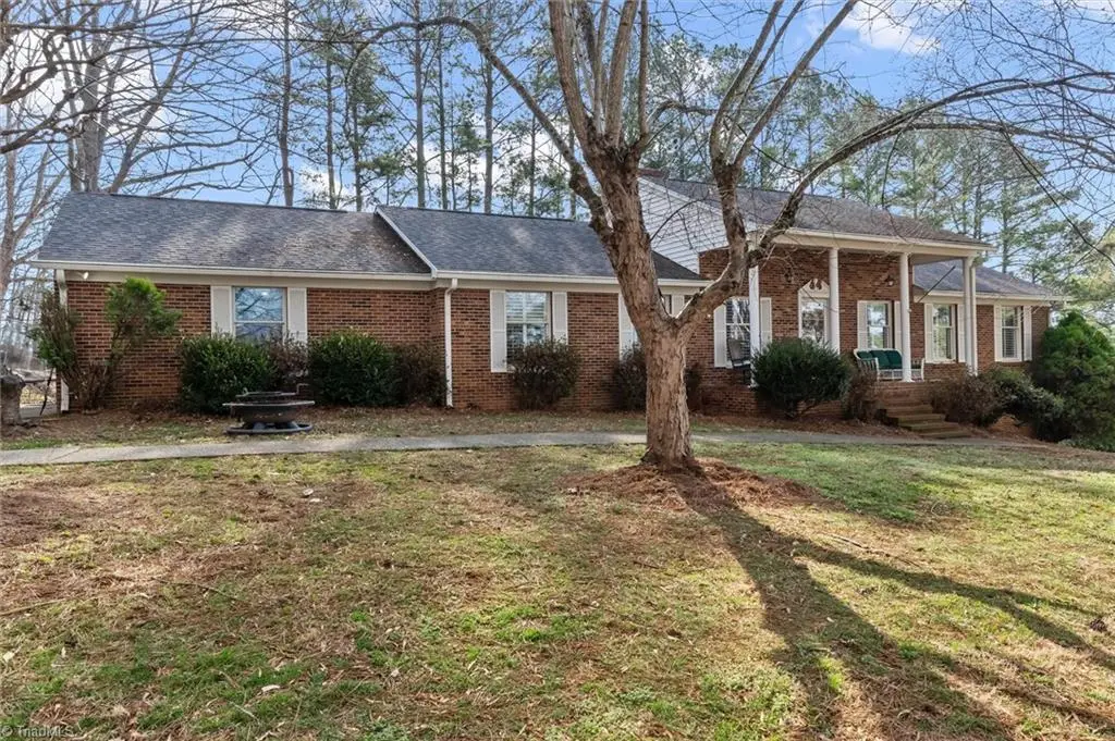 2160 Margaret Drive, Mount Airy, NC 27030 - #1