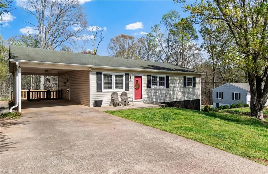 239 Harris Avenue, Elkin, NC 28621 - #1