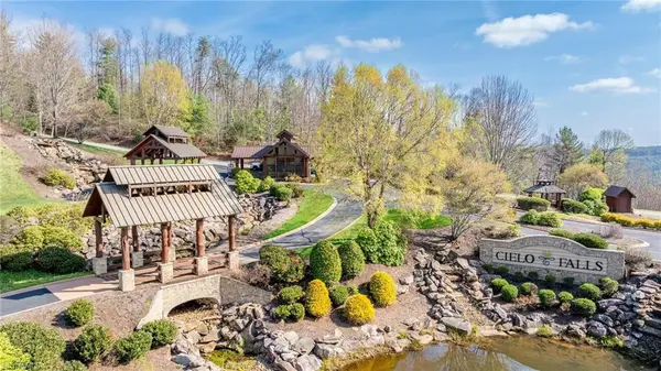 59(7C) 60 (6) Cielo Falls Drive, Purlear, NC 28665