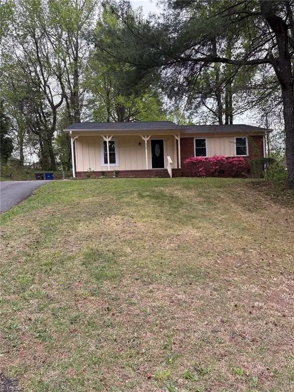 5722 Antietam Drive, Winston-Salem, NC 27106