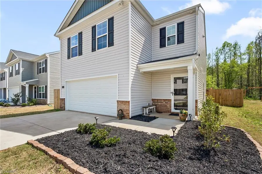 166 Carriage Cove Circle, Mocksville, NC 27028 - #3