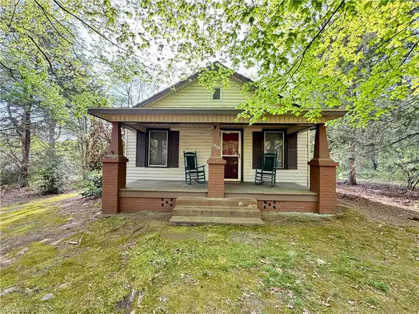 1210 Jackson Lake Road, High Point, NC 27263