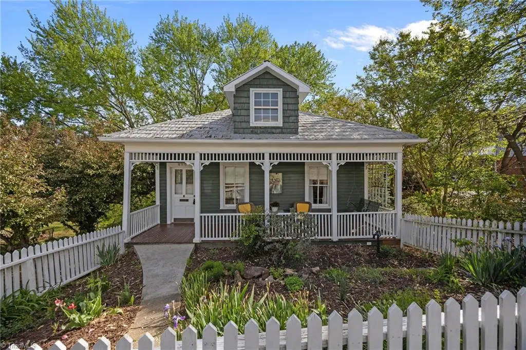 415 S Poplar Street, Winston Salem, NC 27101 - #1