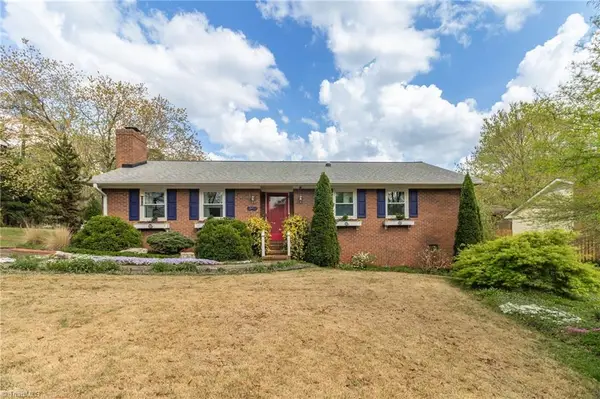 343 Merrimont Drive, Winston-Salem, NC 27106