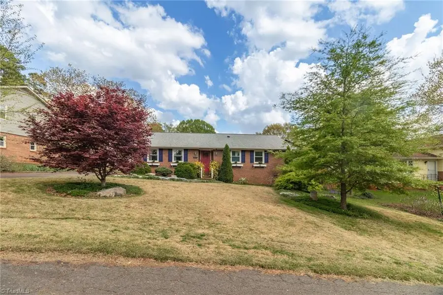 343 Merrimont Drive, Winston Salem, NC 27106 - #2