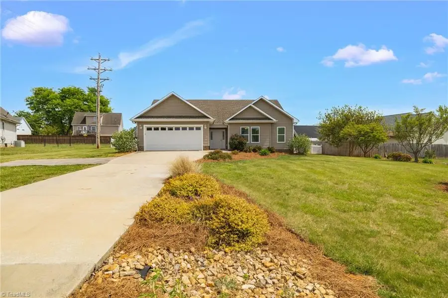 126 Applegate Court, Mocksville, NC 27028 - #2