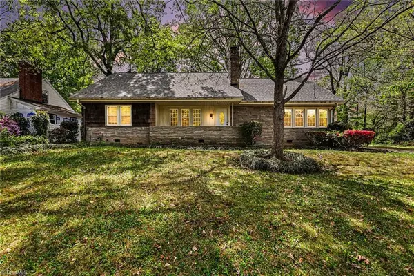 711 Quaker Lane, High Point, NC 27262