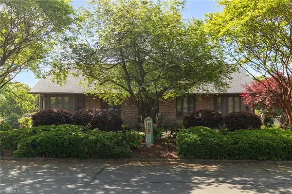 270 Ridgehaven Drive, Winston-Salem, NC 27104