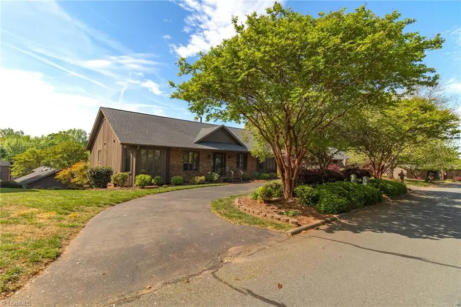 270 Ridgehaven Drive, Winston Salem, NC 27104 - #3