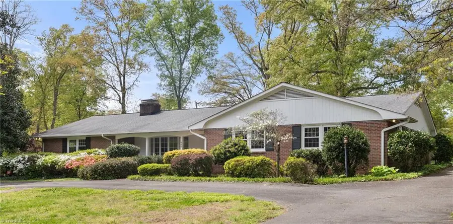 640 Quarterstaff Road, Winston Salem, NC 27104 - #2