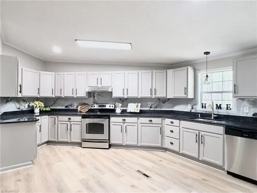 1407 Remer Regan Road, Lexington, NC 27292 - #3