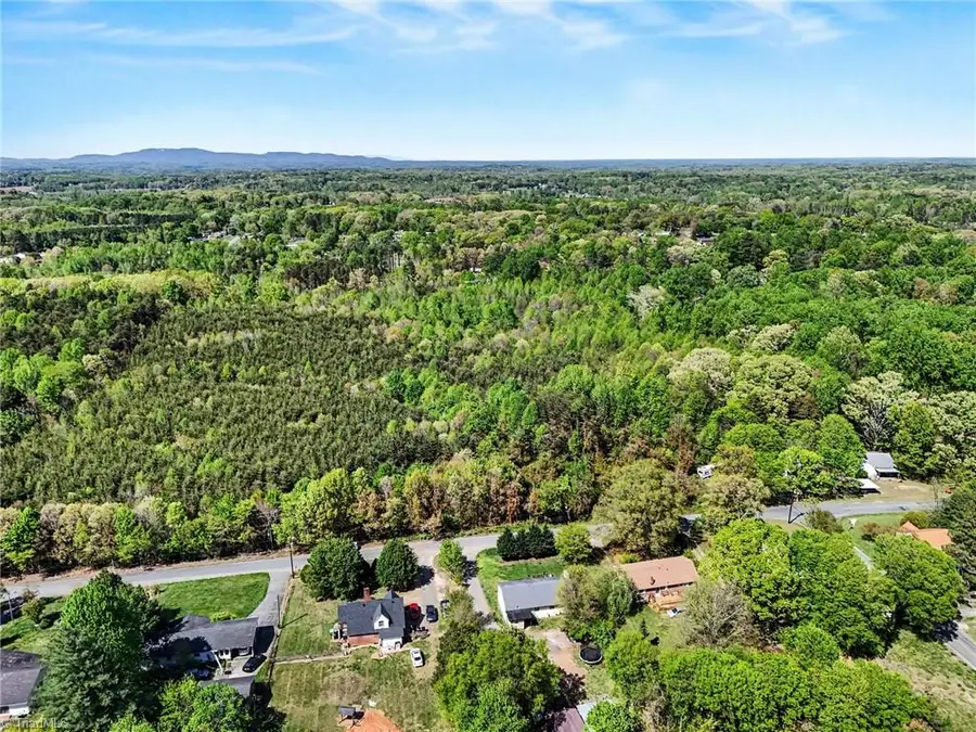 2106 School Street, Winston Salem, NC 27105 - #3