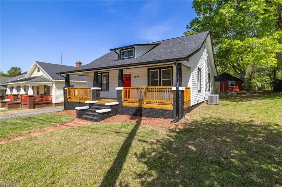 1009 N Scales Street, Reidsville, NC 27320 - #3