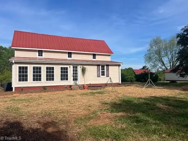 1721 Garner Road, Yadkinville, NC 27055
