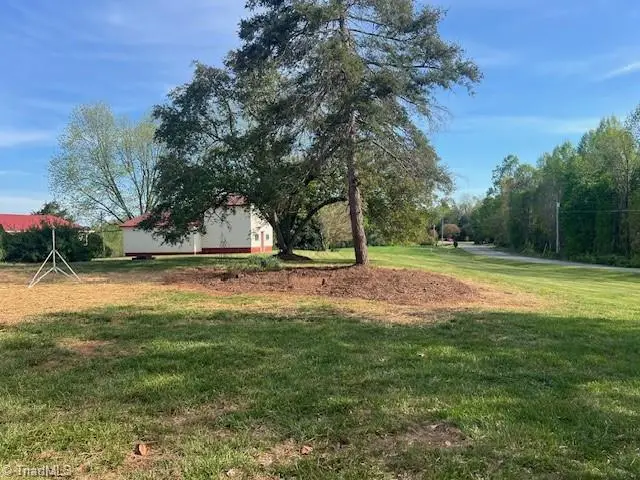 1721 Garner Road, Yadkinville, NC 27055 - #2
