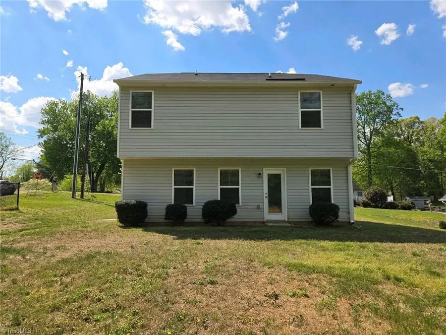 4586 Sun Valley Lane, Kernersville, NC 27284 - #2