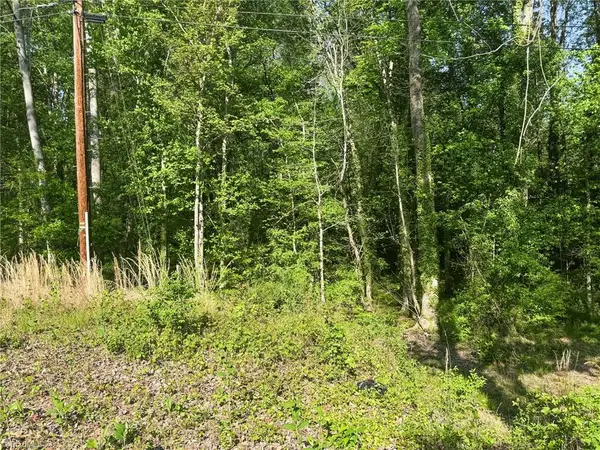 2139 Westminister Lane, Winston-Salem, NC 27106