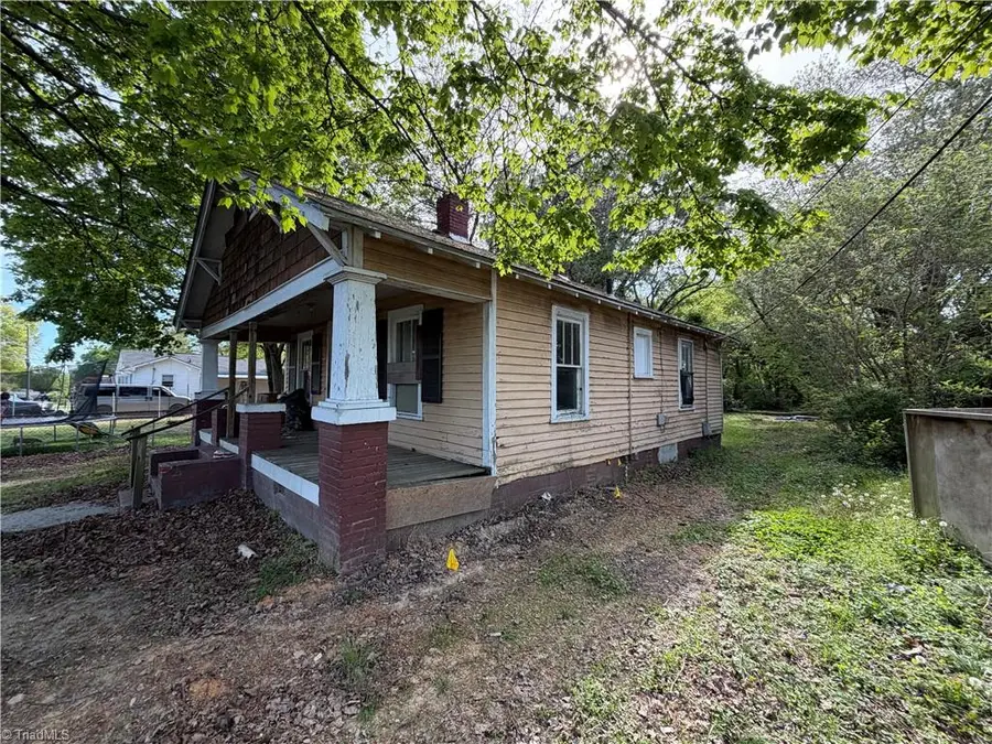 614 Logan Street, Greensboro, NC 27401 - #2