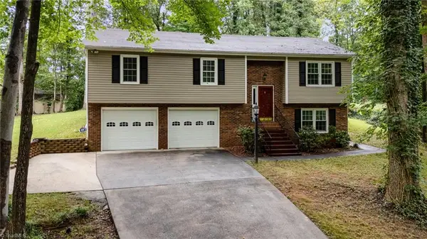 437 Valleymeade Drive, Kernersville, NC 27284