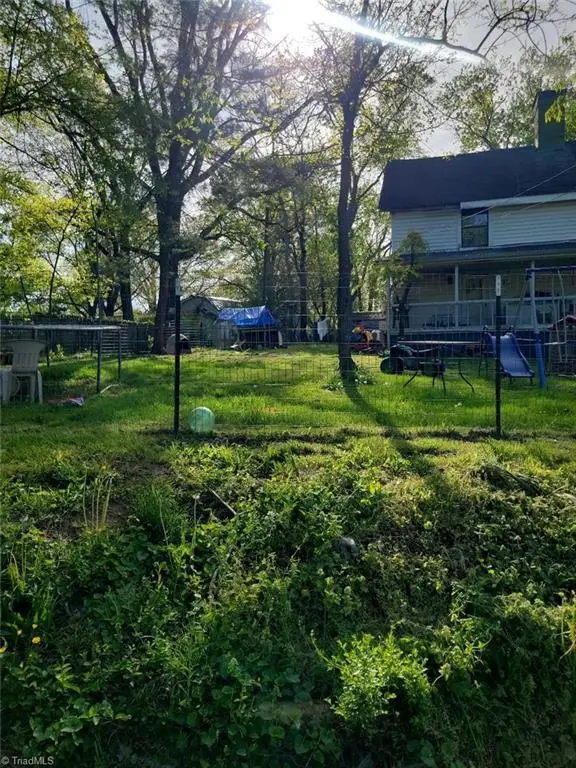 209 Howe Street, Eden, NC 27288 - #1