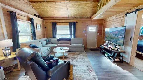 296 N Franklin Road, Mount Airy, NC 27030