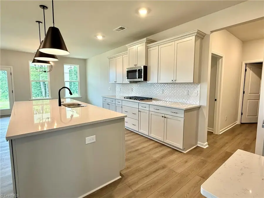 413 Yarrow Drive, Lexington, NC 27295 - #2