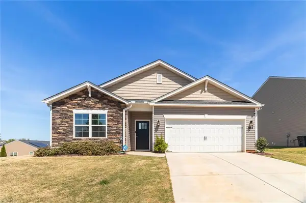 3222 Highlander Point, Greensboro, NC 27405