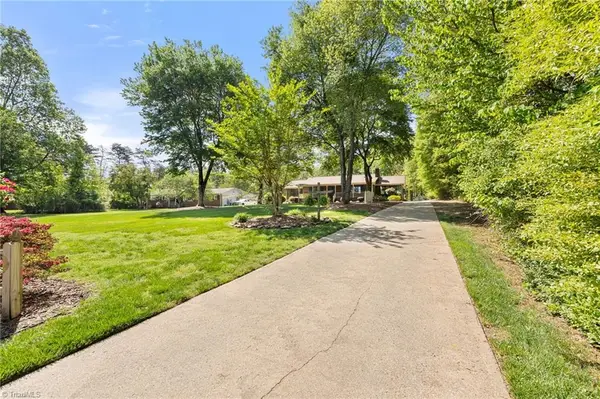 2216 Whites Mill Road, High Point, NC 27265