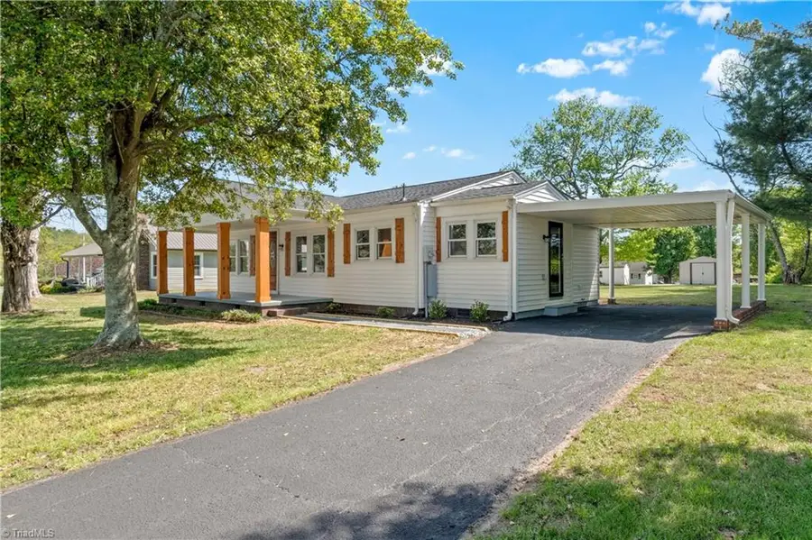 212 Main Street E, Cleveland, NC 27013 - #3