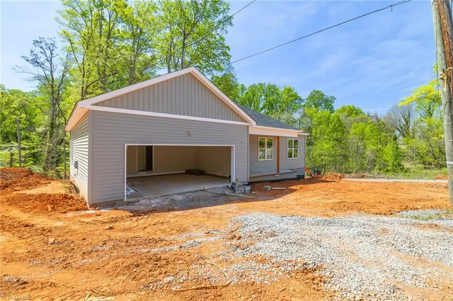 326 College Street, Rural Hall, NC 27045 - #2