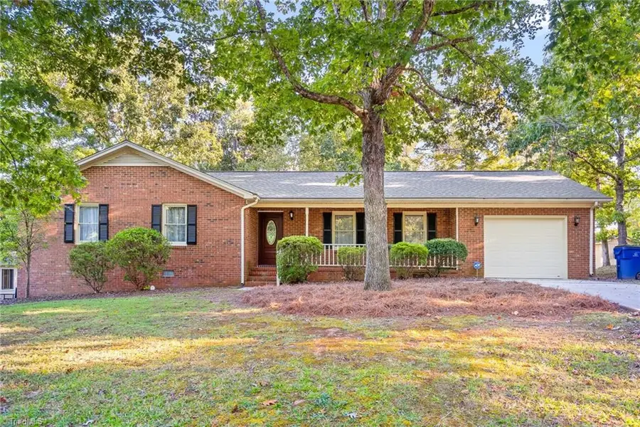 552 Woodland Drive, Graham, NC 27253 - #2