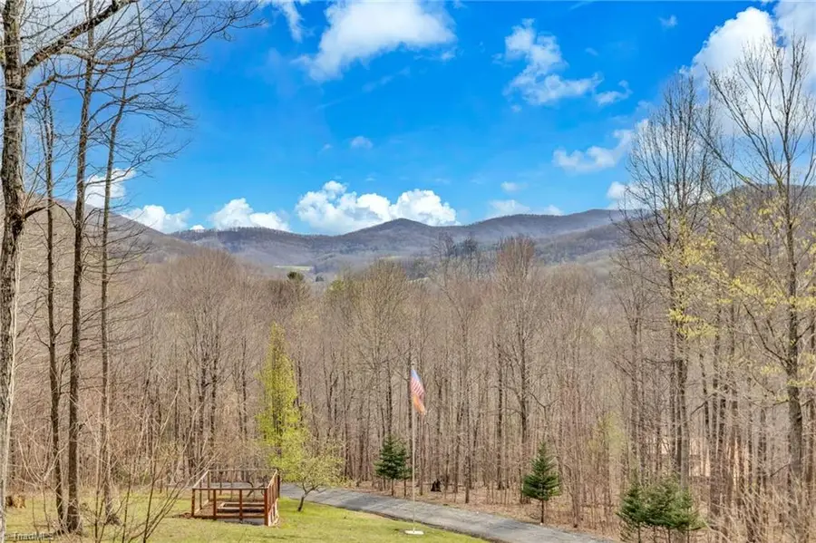 7994 Three Top Road, Todd, NC 28684 - #3