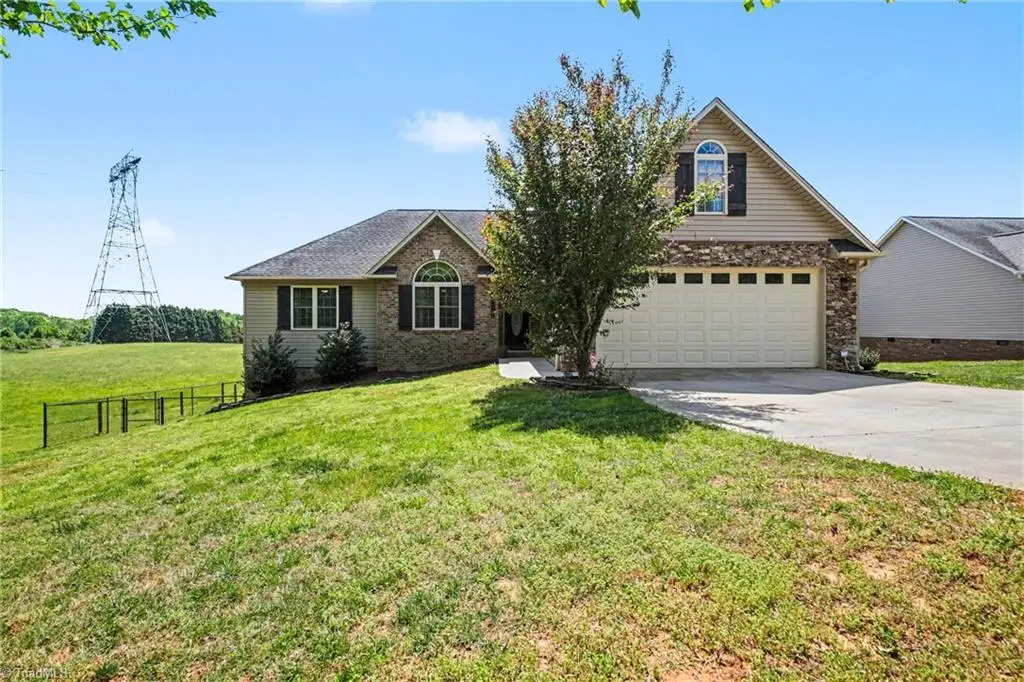 2825 Fuller Mill Road N, Thomasville, NC 27360 - #1