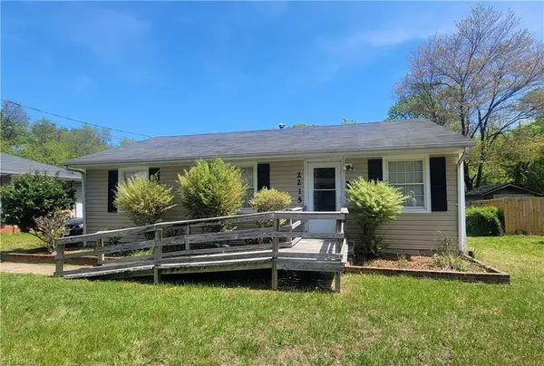 2215 Bertie Street, Greensboro, NC 27403