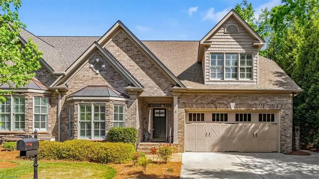 8 Blakeney Place, Greensboro, NC 27408 - #1