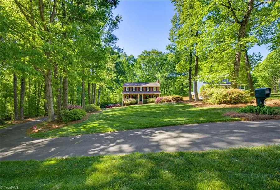 240 Lilac Drive, Kernersville, NC 27284 - #2