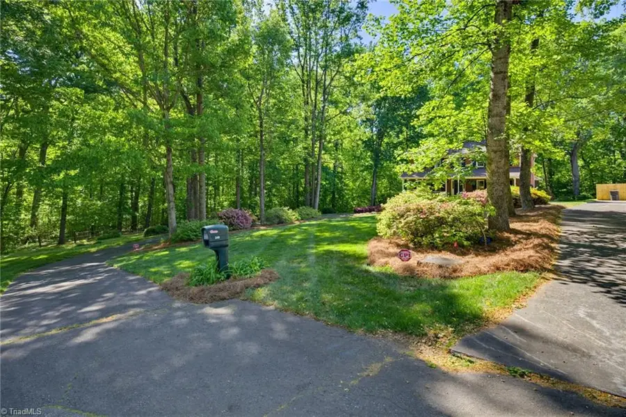 240 Lilac Drive, Kernersville, NC 27284 - #3