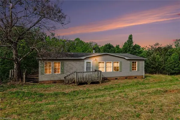1376 Harris Road, Walnut Cove, NC 27052