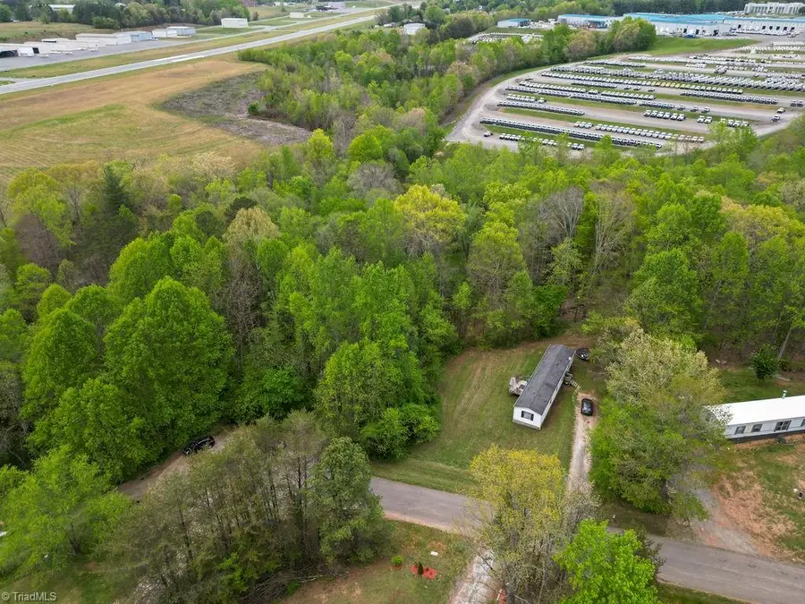 310 Southridge Drive, Mount Airy, NC 27030 - #3