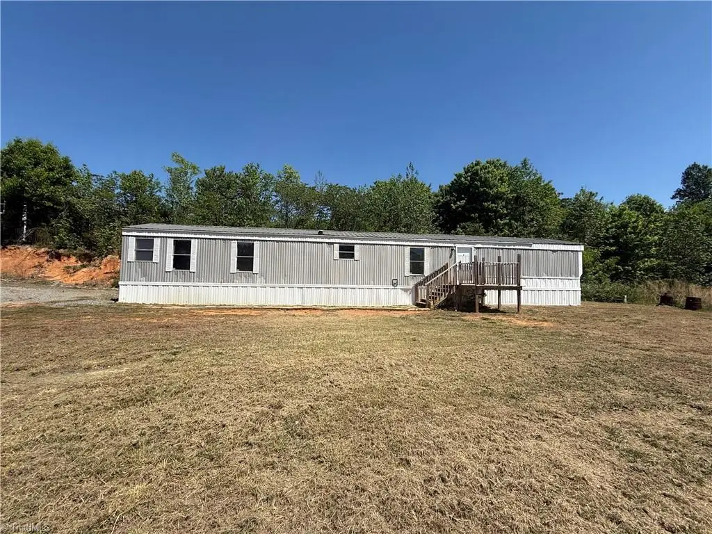 2738 Old Mountain Road, Trinity, NC 27370 - #1