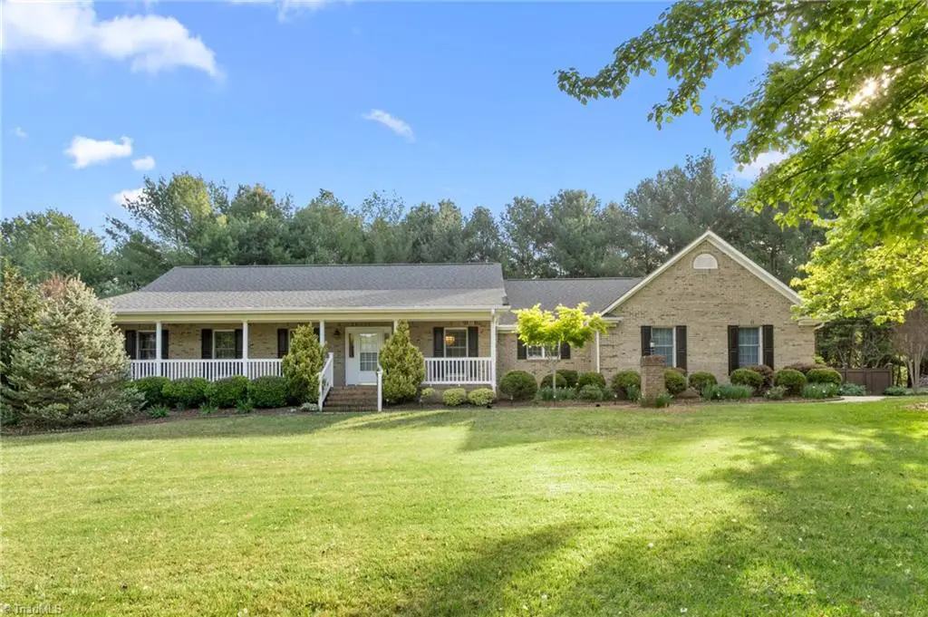 2636 Farmpond Court, Haw River, NC 27258 - #1