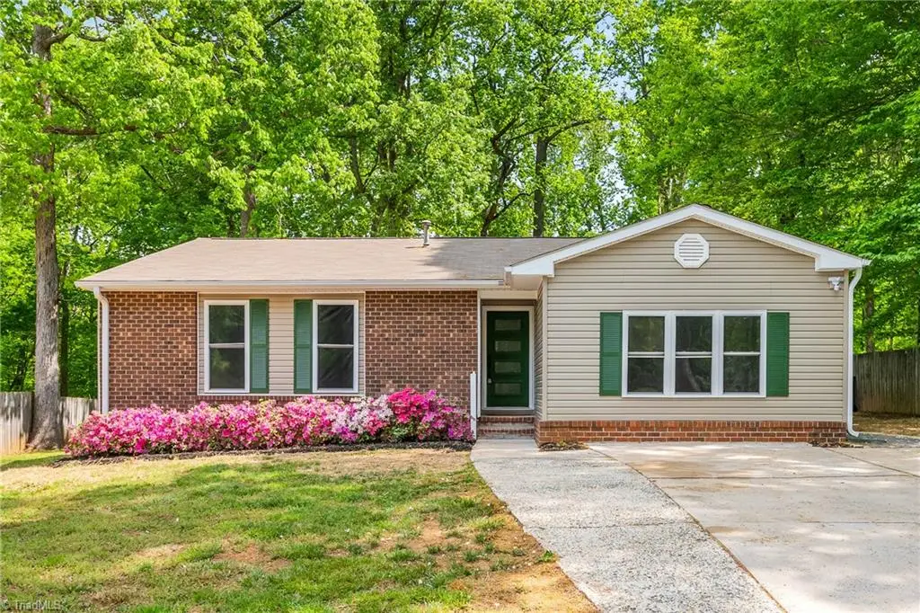 102 Cornwallis Drive, Mebane, NC 27302 - #1