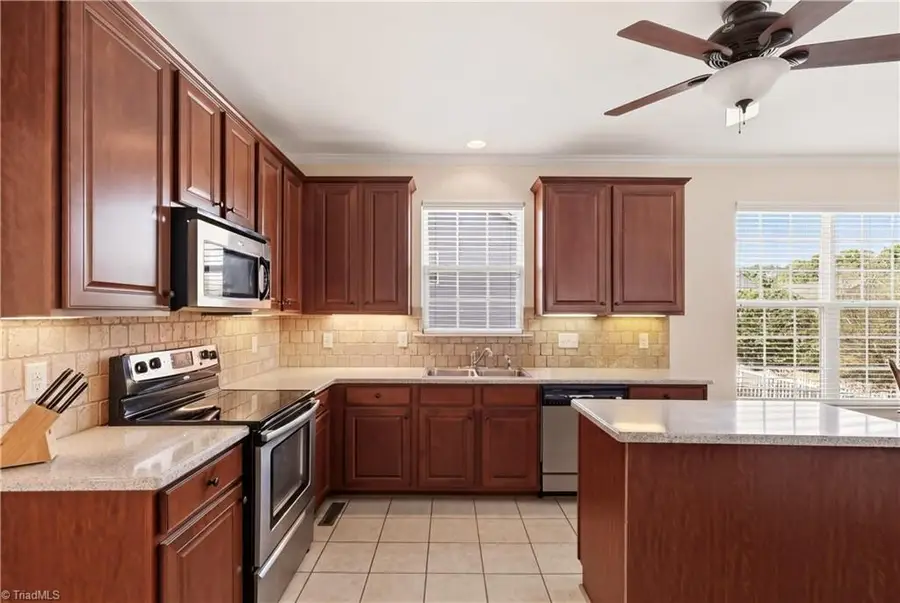 319 Ironwood Drive, Thomasville, NC 27360 - #3