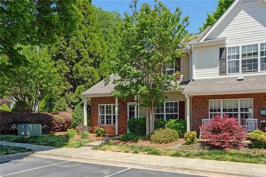3 Tannenbaum Circle, Greensboro, NC 27410 - #2