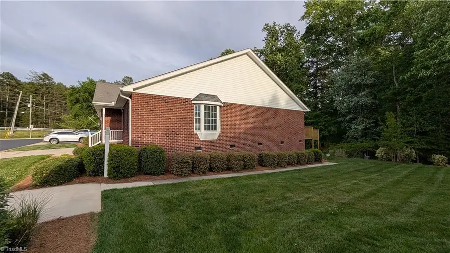 924 Easy Street, Asheboro, NC 27205 - #2