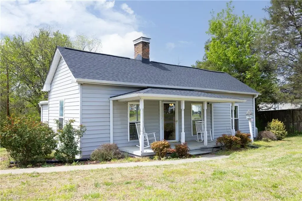 3046 Cherokee Drive, Elon, NC 27244 - #1