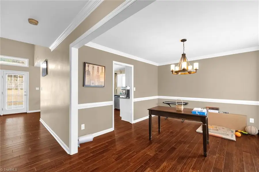 9 Compton Court, Greensboro, NC 27407 - #3