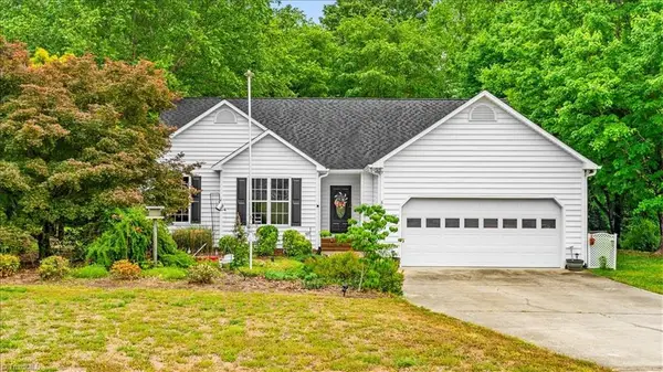 8400 Deer Path Court, Stokesdale, NC 27357
