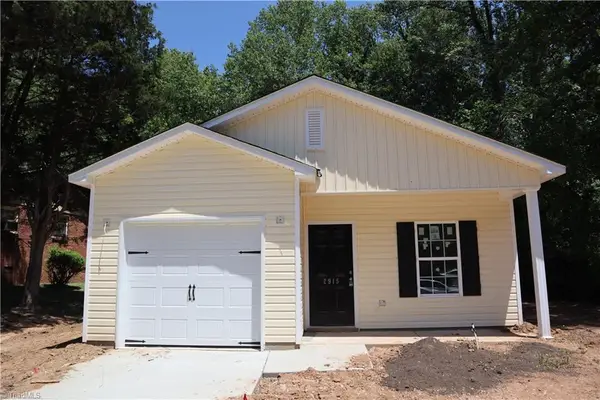 2915 Bainbridge Drive, Winston-Salem, NC 27105