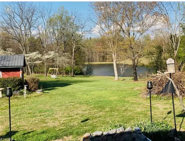 475 Hendren Road, Moravian Falls, NC 28654